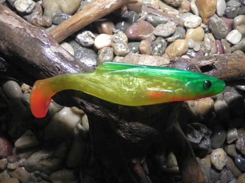 Shad 22 YG (1 kom.)
